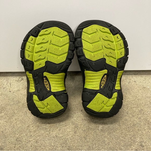 Keen Shoes Keen Newport H2 Little Kids Size 8 Hiking Water Sandals